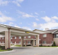 Super 8 by Wyndham Ava - Accommodation Indiana