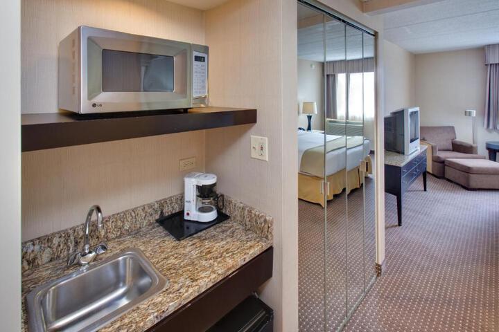 Holiday Inn Express Palatine - thumb 5