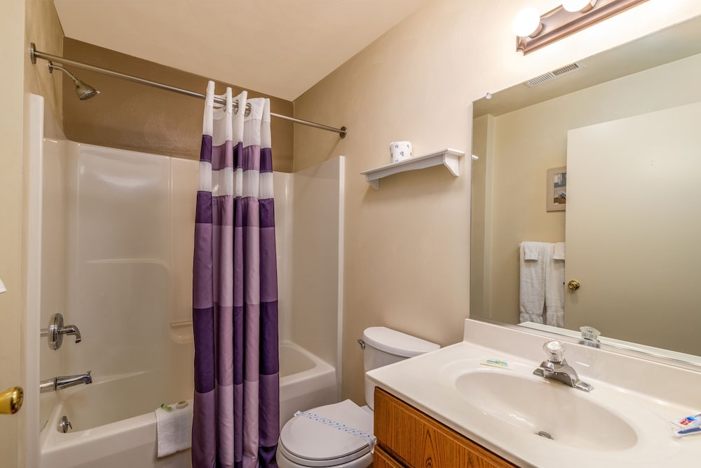 Affordable Corporate Suites Christiansburg - thumb 3