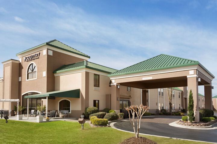 Country Inn & Suites By Radisson, Fayetteville-Fort Bragg, NC - thumb 1
