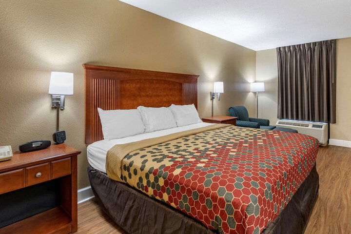 Econo Lodge - thumb 5