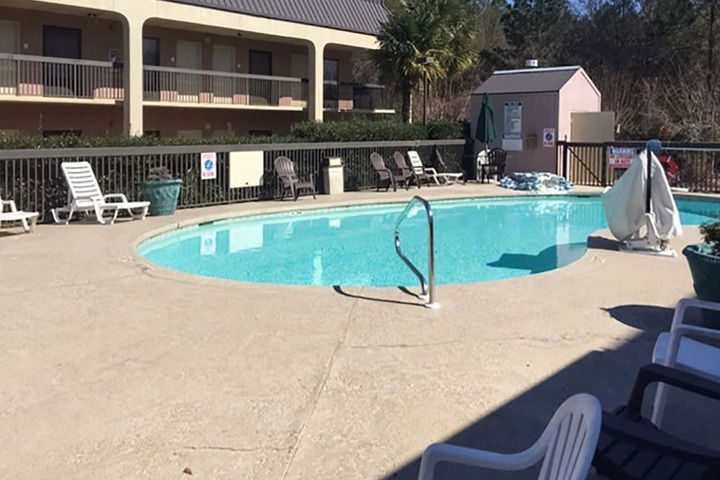 Econo Lodge - thumb 1