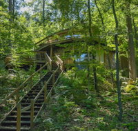 Retro Lake Landing 3 Bedroom House - Accommodation Indiana