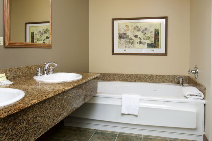 The Lodge At Cedar River, Shanty Creek Resort - thumb 6