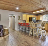 Alpine Meadows Vacation Delight - Accommodation Indiana