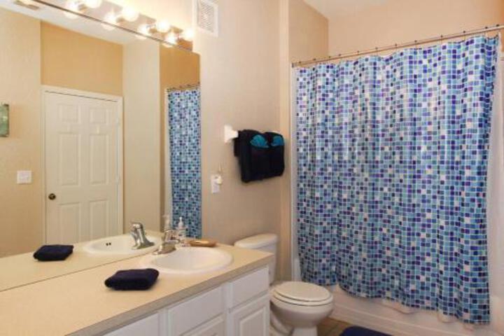 A Vacation To Remember - thumb 2