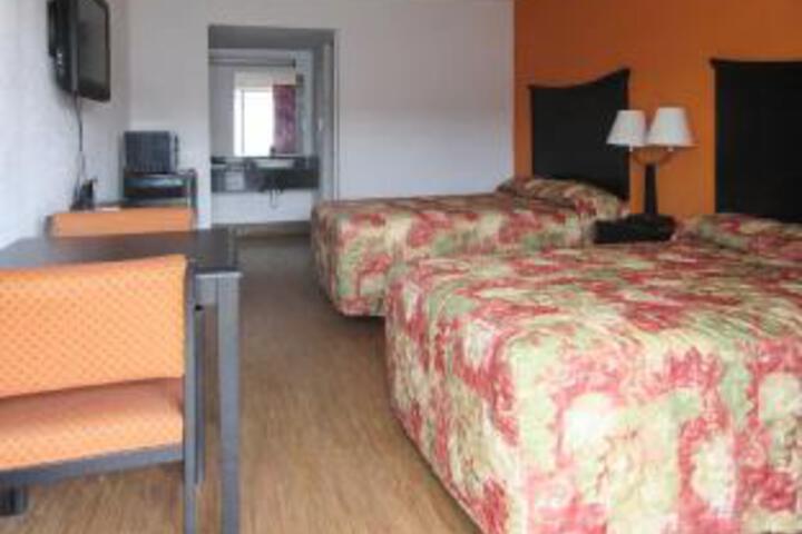 Econo Lodge - thumb 6