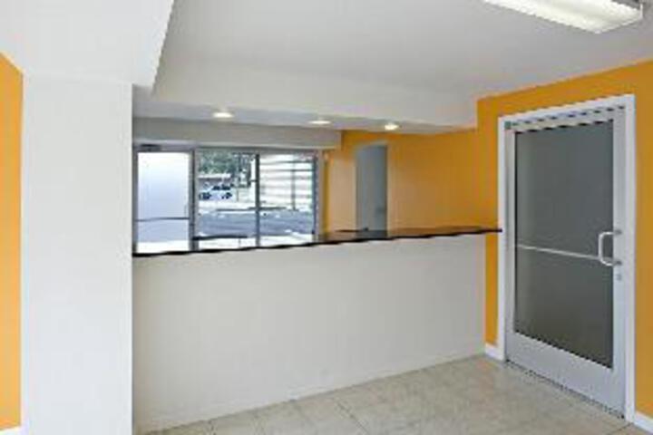 Econo Lodge - thumb 3