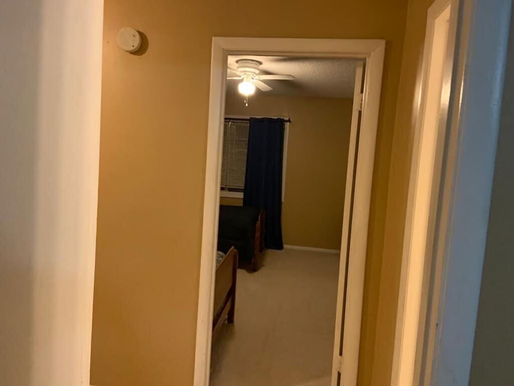 Cozy Stone Mountain Villa - thumb 3