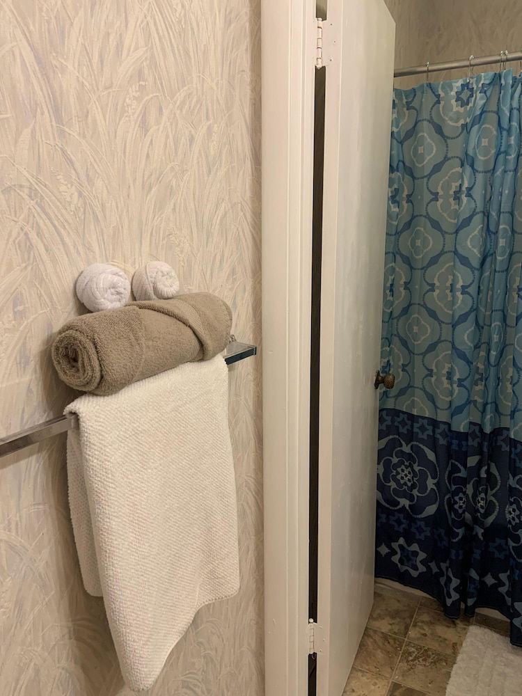 Cozy Stone Mountain Villa - thumb 2