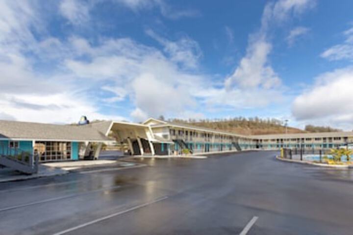 Days Inn By Wyndham Roseburg - thumb 0