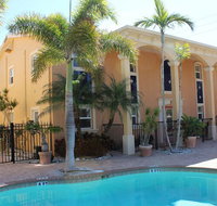 The Flip Flop Sunrise at Coconut Villas Two Bedroom Condo - Accommodation Indiana