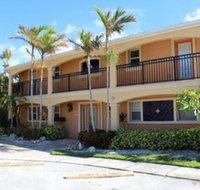Bird of Paradise at Coconut Villas of Dunedin Two Bedroom Condo - Accommodation Indiana