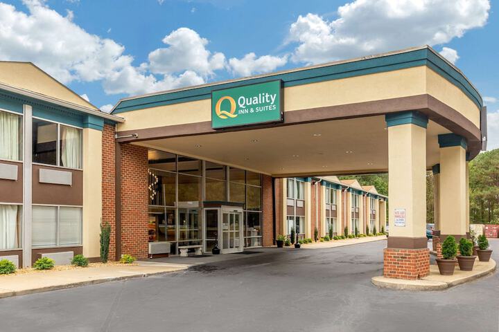 Quality Inn & Suites Apex - Holly Springs - thumb 1