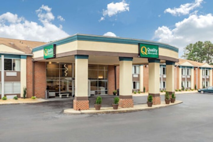 Quality Inn & Suites Apex - Holly Springs - thumb 0