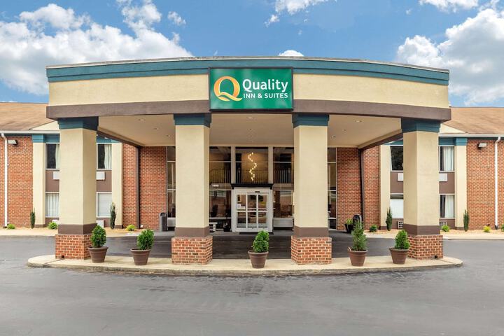 Quality Inn & Suites Apex - Holly Springs - thumb 3