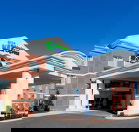 Holiday Inn Express Hotel  Suites Salisbury - Delmar an IHG Hotel - Accommodation Indiana