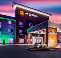 La Quinta Inn  Suites by Wyndham Elkhart - Accommodation Indiana