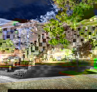 Holiday Inn Express  Suites Kendall an IHG Hotel - Accommodation Indiana