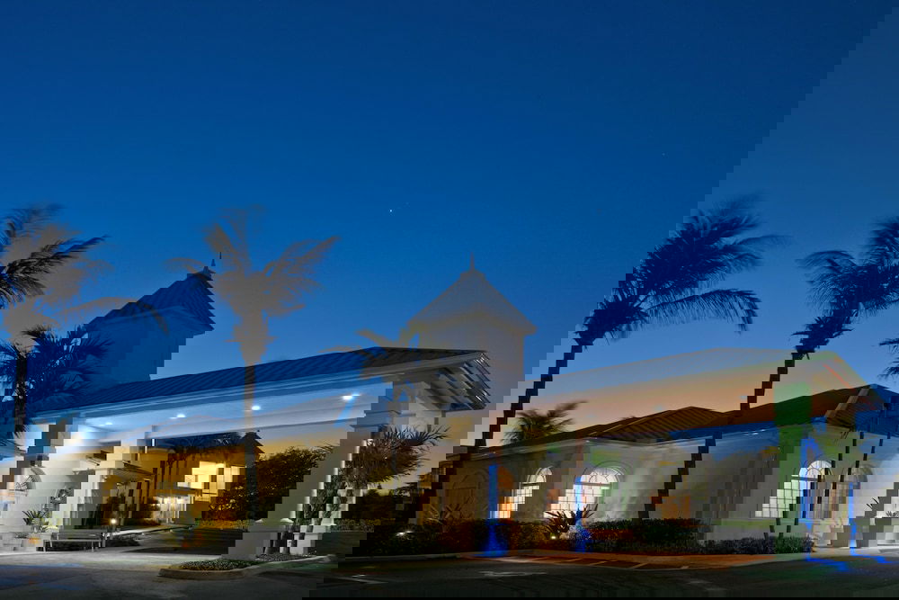 Holiday Inn Express North Palm Beach-Oceanview, An IHG Hotel - thumb 2