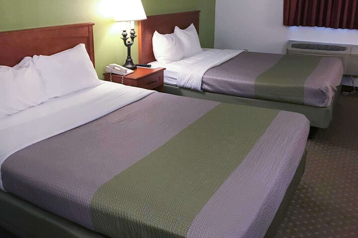 Motel 6 Bloomsburg, PA - thumb 4