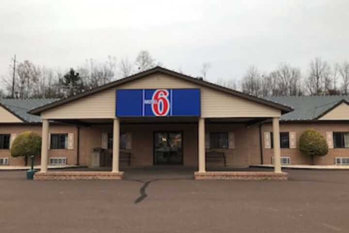 Motel 6 Bloomsburg, PA - thumb 0