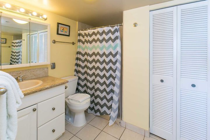 1777 Ala Moana Blvd 4 By RedAwning - thumb 2