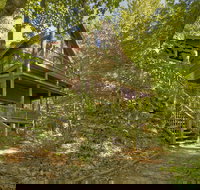 Thunder Falls- Cabin Perched Over 10ft Waterfalls - Accommodation Indiana