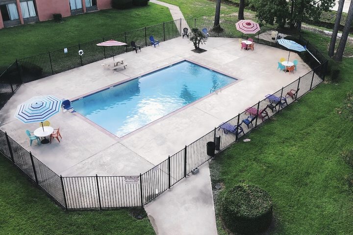 The Grand Hotel Spindletop - thumb 4