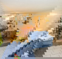 Leonardo Arms 108 - Accommodation Indiana