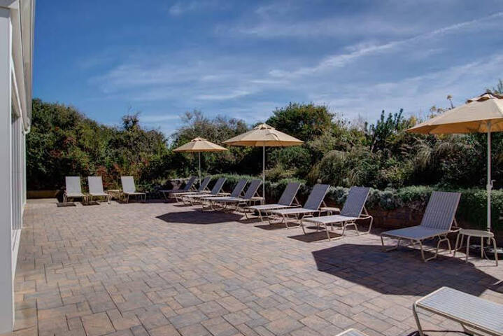 Wavecrest Resort - thumb 3