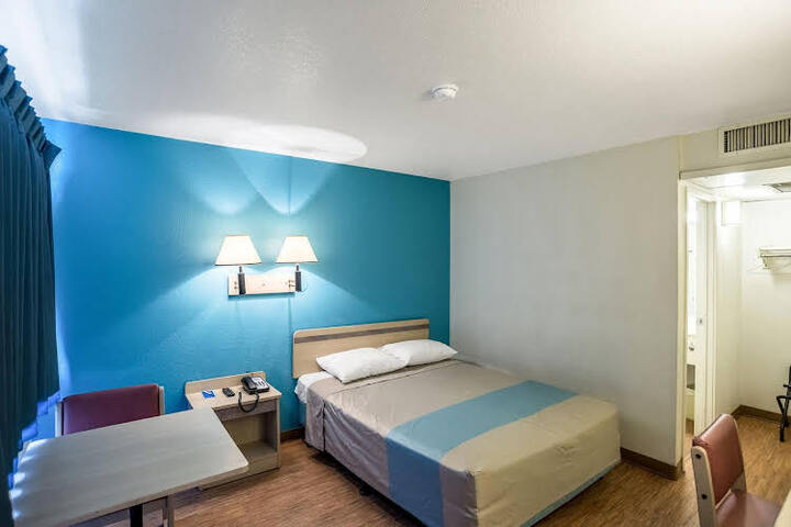 Rodeway Inn - thumb 4