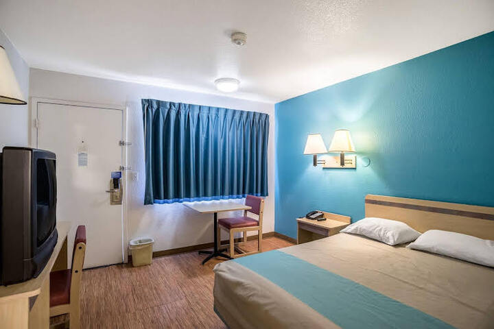 Rodeway Inn - thumb 7