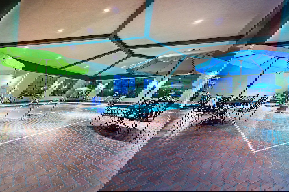 Holiday Inn Express Tulsa S Broken Arrow Hwy 51, An IHG Hotel - thumb 4