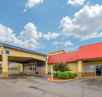 Econo Lodge Inn  Suites Triadelphia - Wheeling - Accommodation Indiana