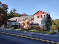 The Doveberry Inn