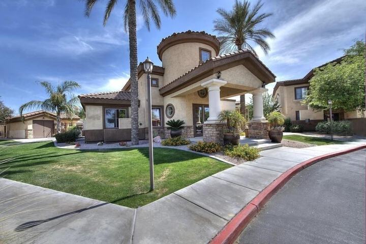 Executive Style Luxury Condo With Mountain Views & Heated Pool/spa! - thumb 6