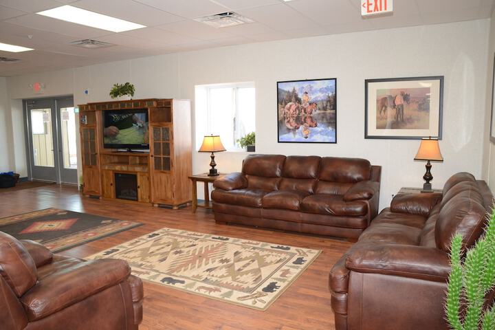 Target Hospitality-Watford City Lodge - thumb 3