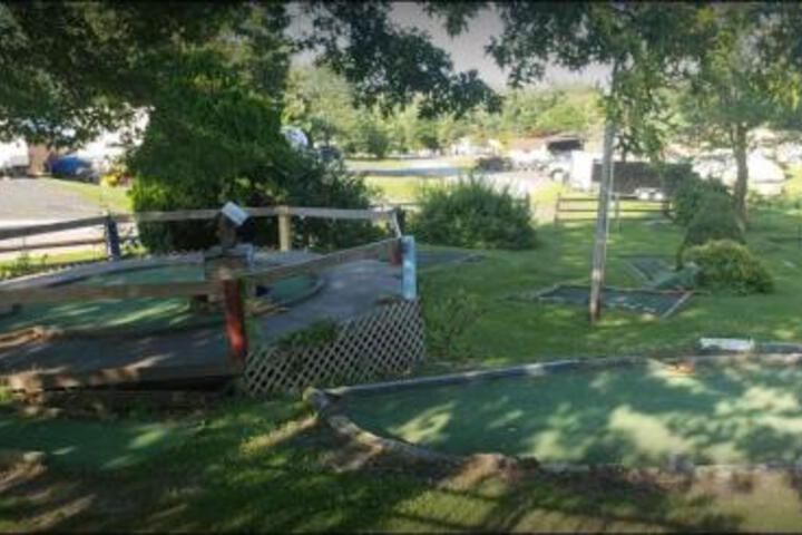 Round Top Two Bedroom Cottage 10 - thumb 6