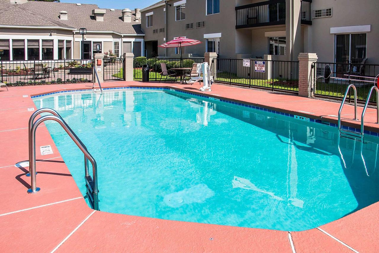 Clarion Inn & Suites Savannah Midtown - thumb 26