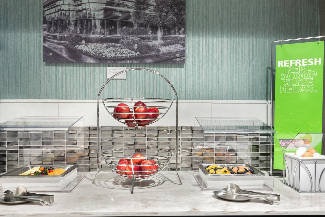 Hampton Inn & Suites Atlanta Buckhead Place - thumb 12