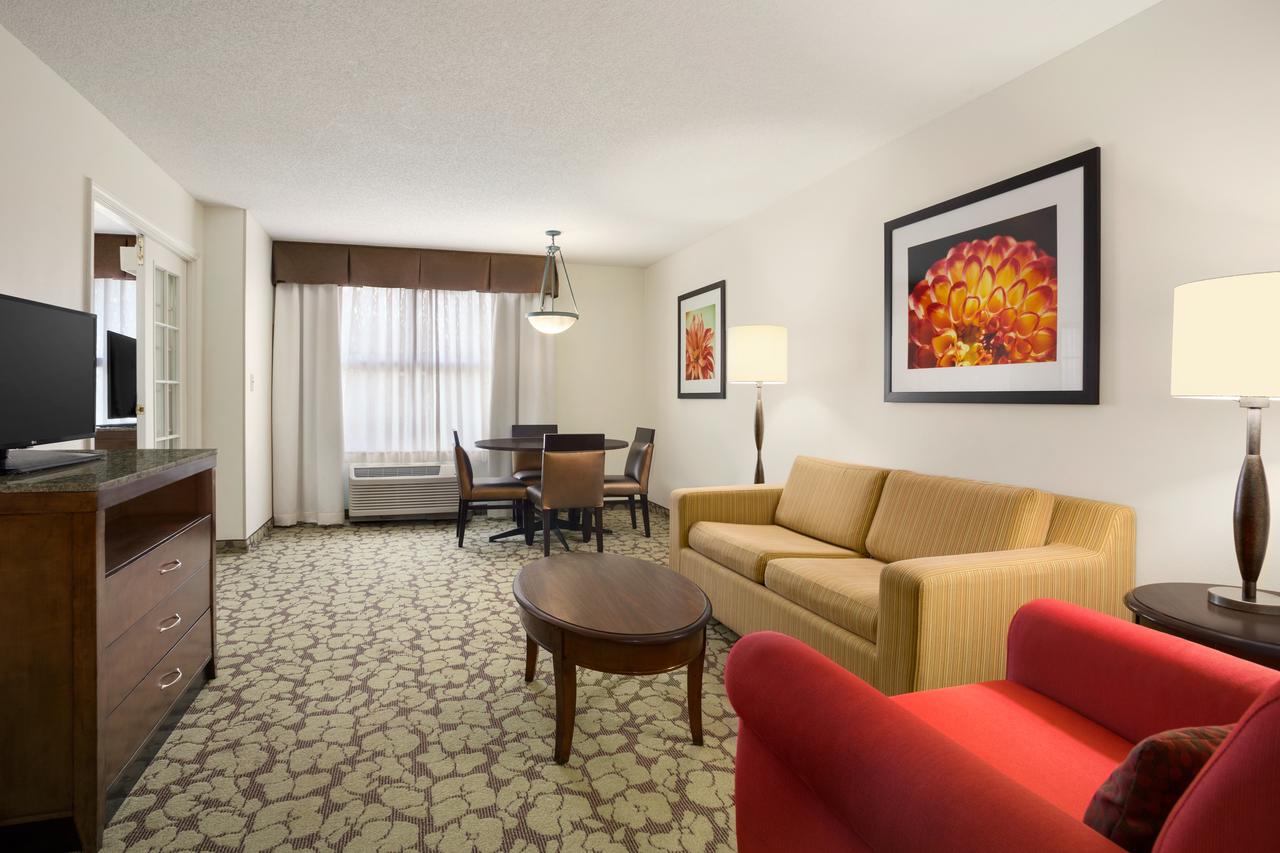 Hilton Garden Inn Atlanta Perimeter Center - thumb 9