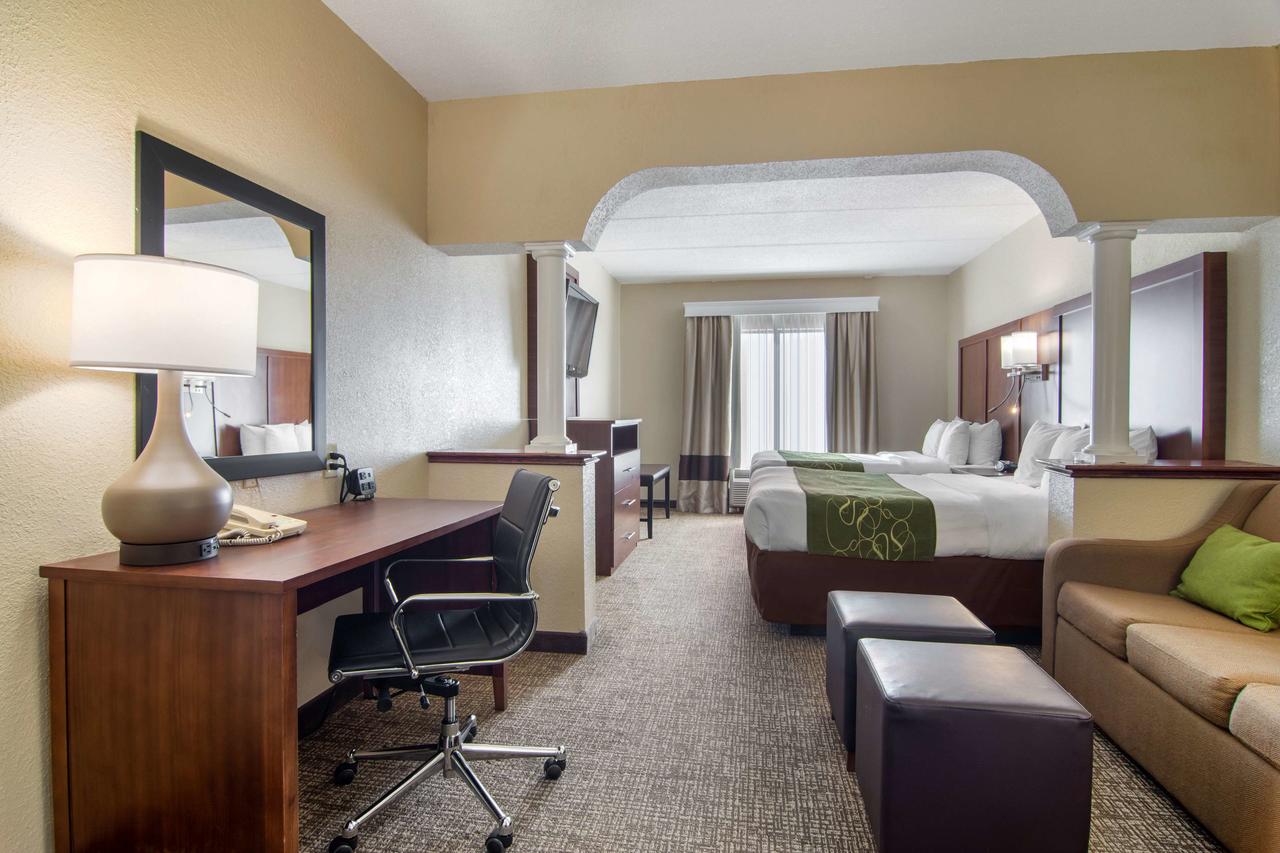 Comfort Suites Woodstock - thumb 10