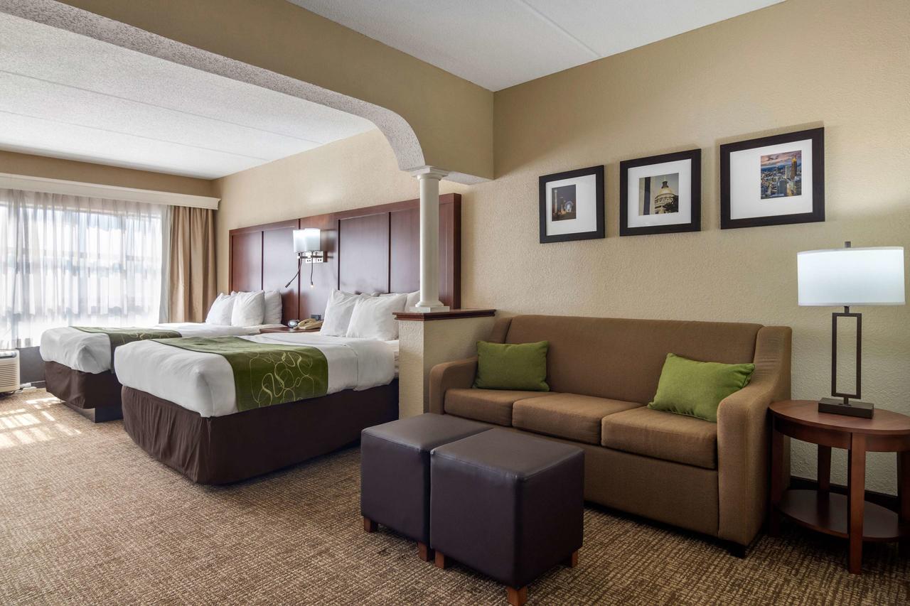 Comfort Suites Woodstock - thumb 37