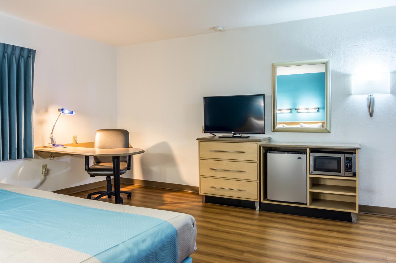 Motel 6 Atlanta Downtown - thumb 40