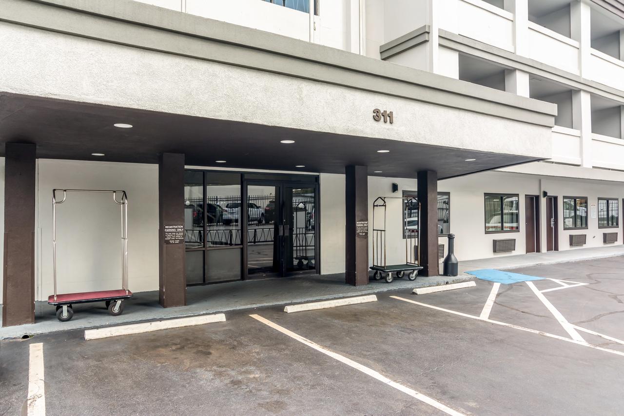 Motel 6 Atlanta Downtown - thumb 4