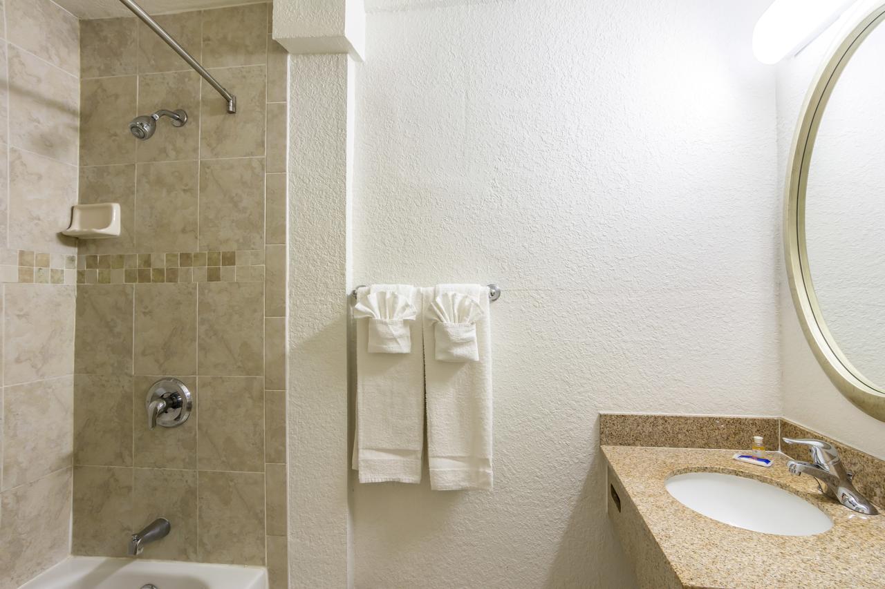 Motel 6 Atlanta Downtown - thumb 20