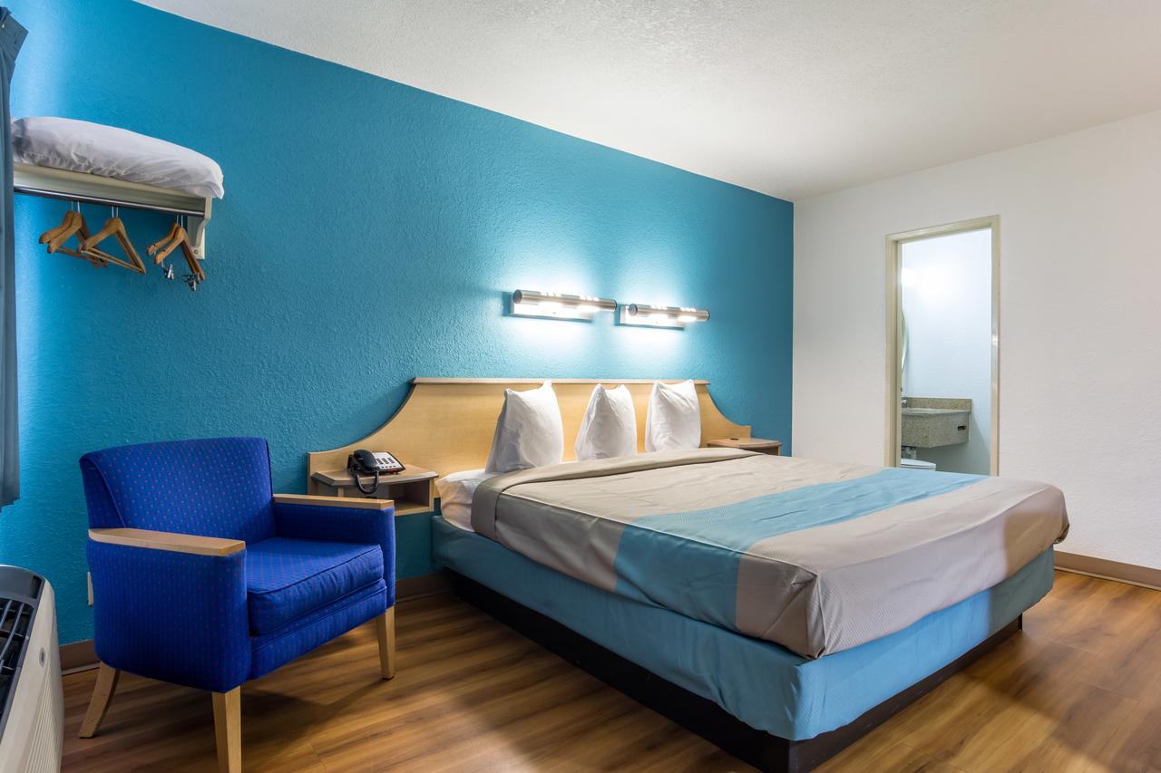 Motel 6 Atlanta Downtown - thumb 33