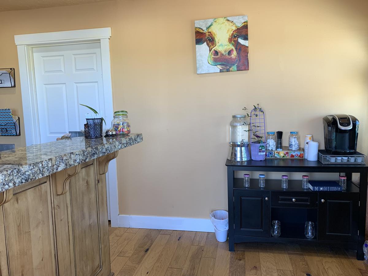 Teton Valley Motel - thumb 4