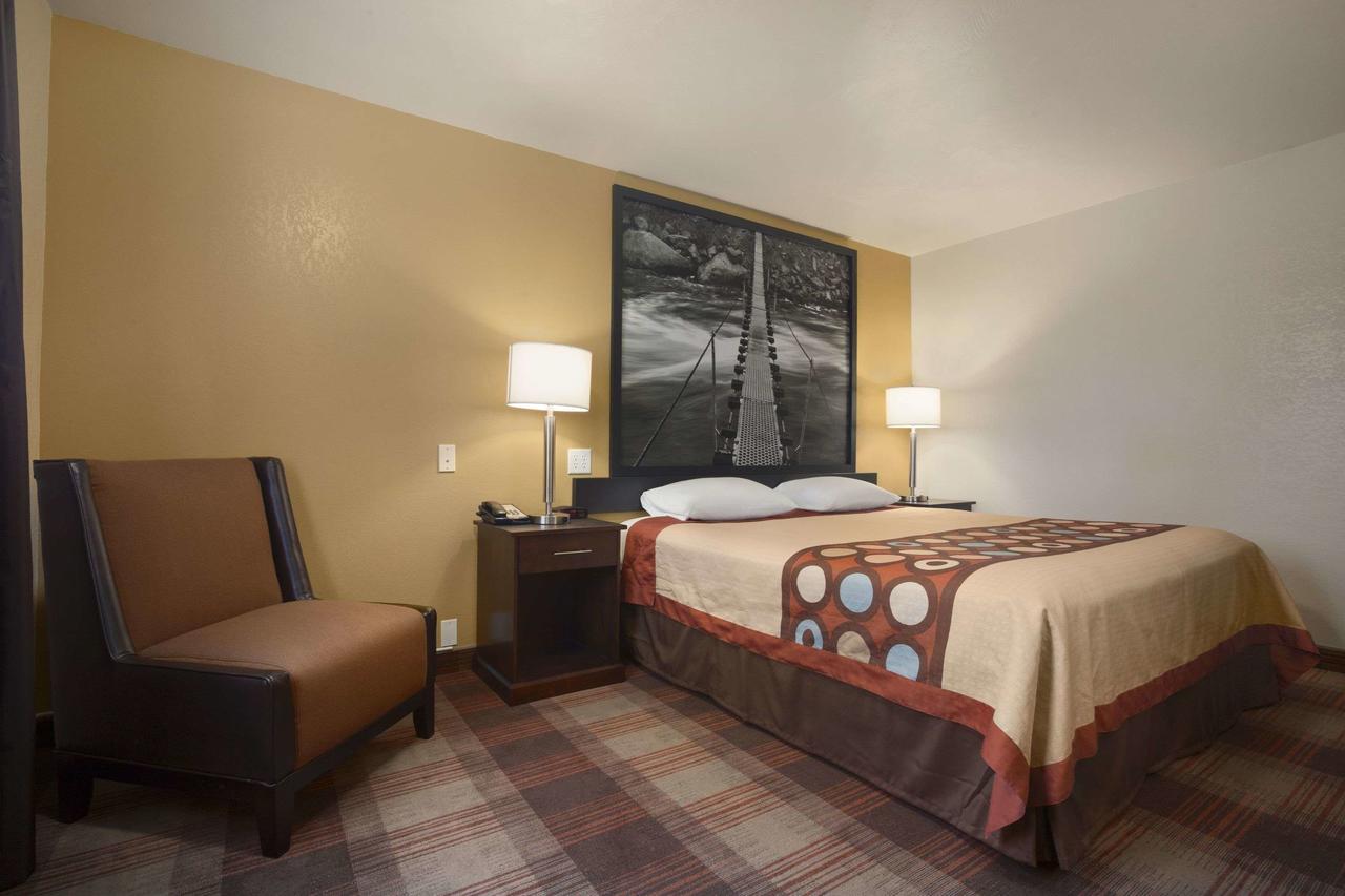 Super 8 By Wyndham Idaho Falls - thumb 38
